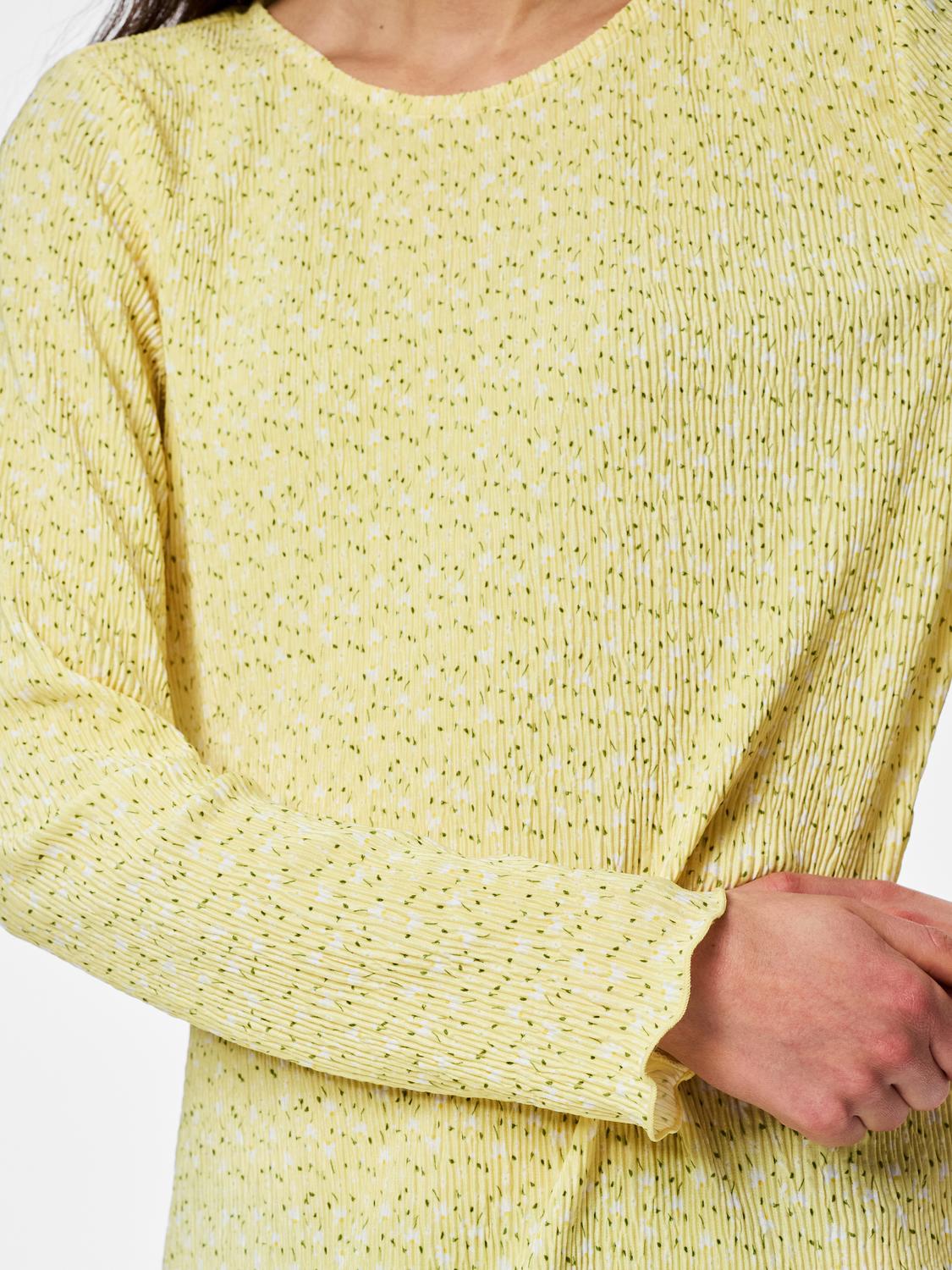 model_shot-detail